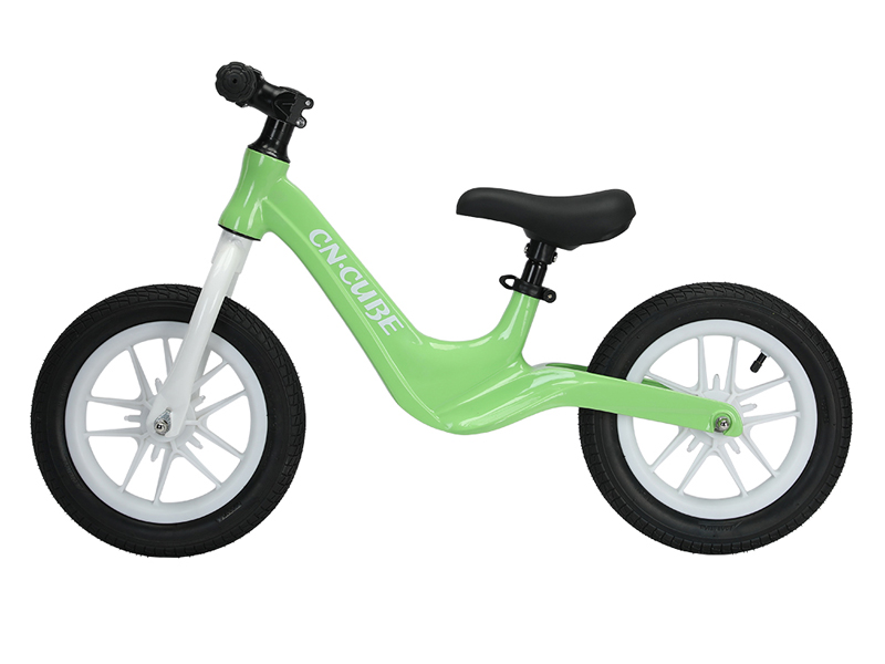 1224M Magnesio Balance Bike