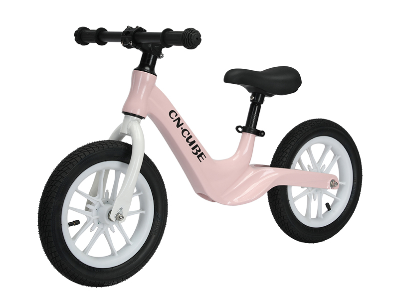 1224M bicicleta de equilibrio de asiento ajustable