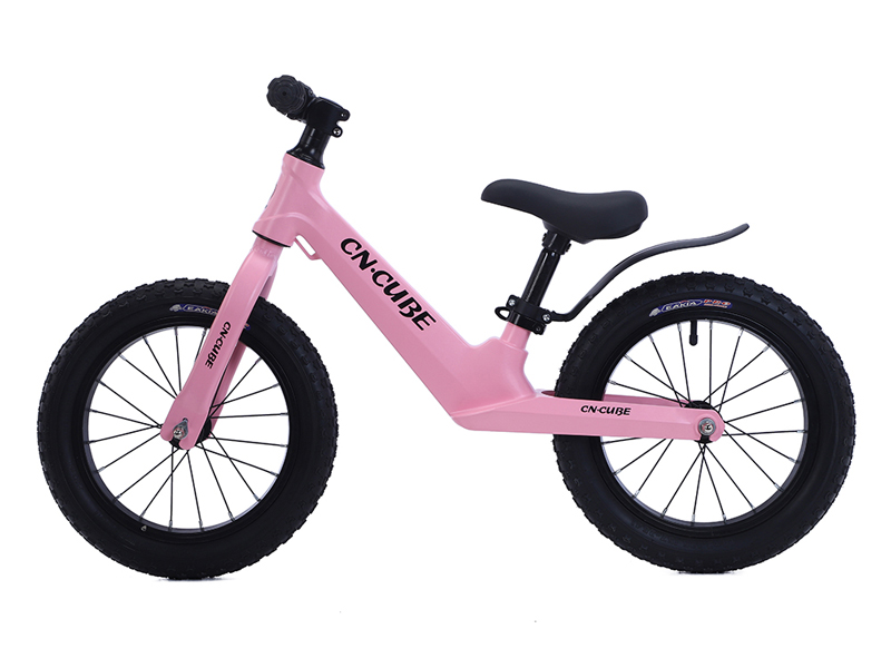 1410M Magnesio Balance Bike