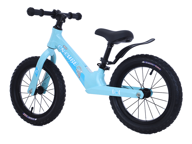 1410M Bicicleta de equilibrio para niños