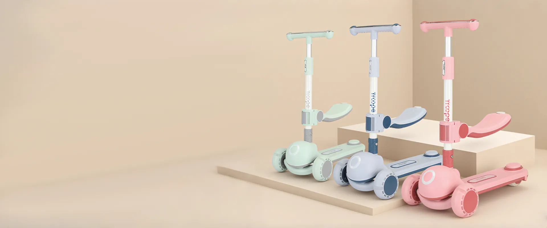 Video de KMQ609 Scooter Junior